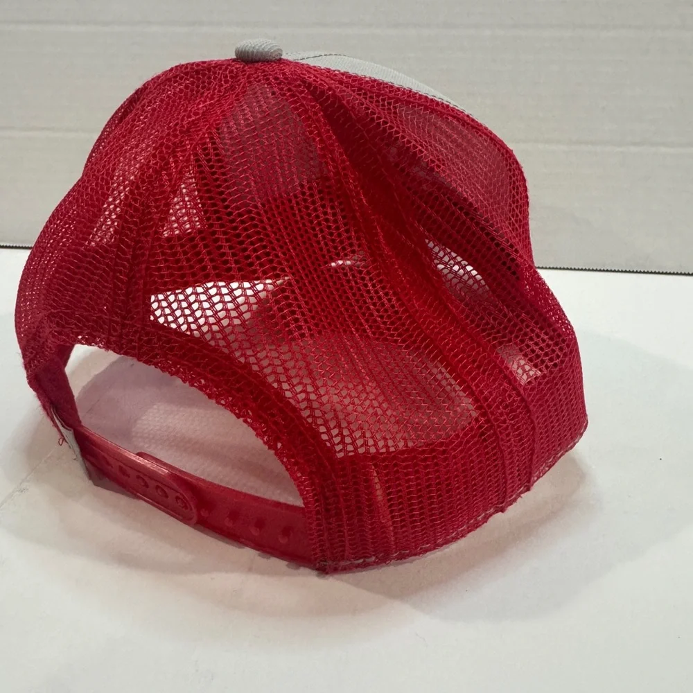 North High Brewery pre-owned SnapBack trucker style hat. - Picture 3 of 4